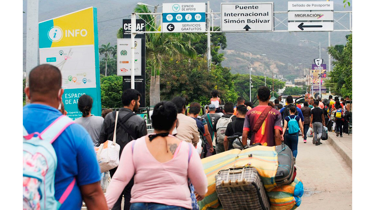 Petro abrirá fronteras con Venezuela