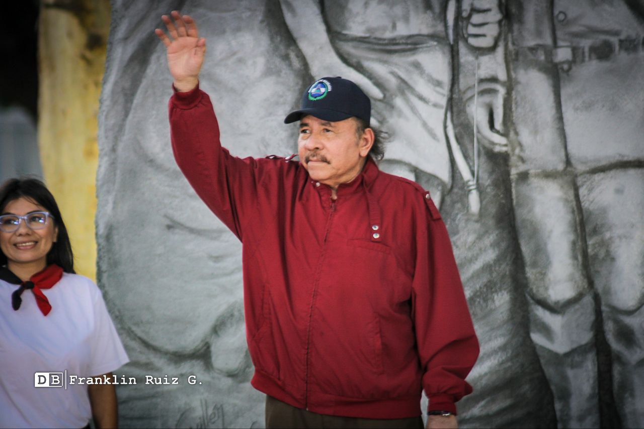 Gobierno de Nicaragua rinde homenaje a Carlos Fonseca