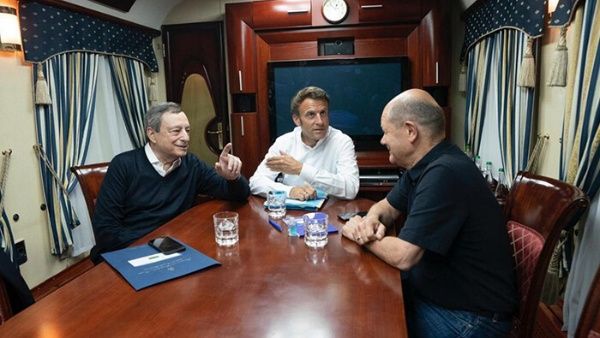 Líderes de Francia, Alemania e Italia arriban a Ucrania