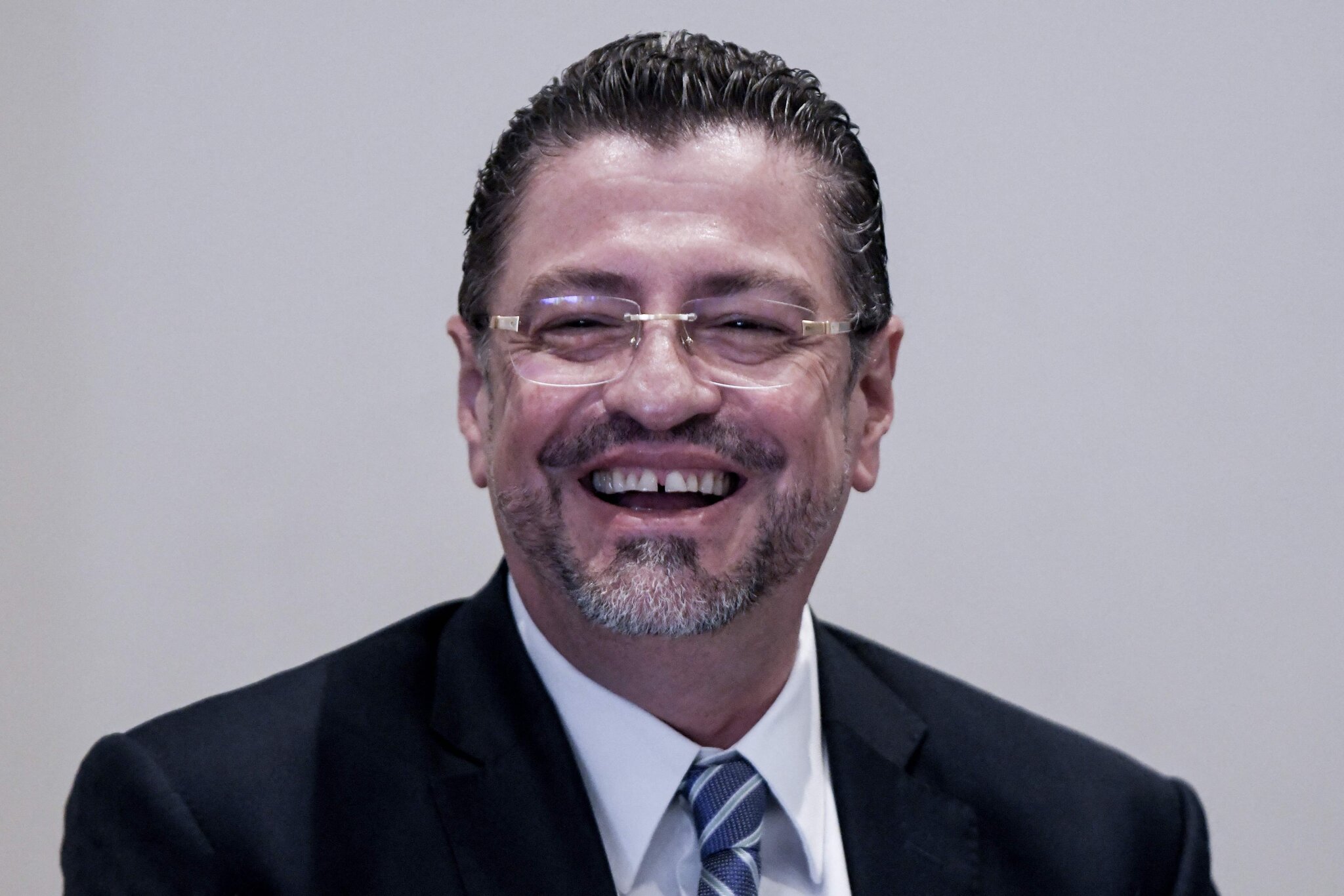 ¿Qué tiene que ver el sistema eléctrico Ucraniano con el sistema eléctrico Costarricense?