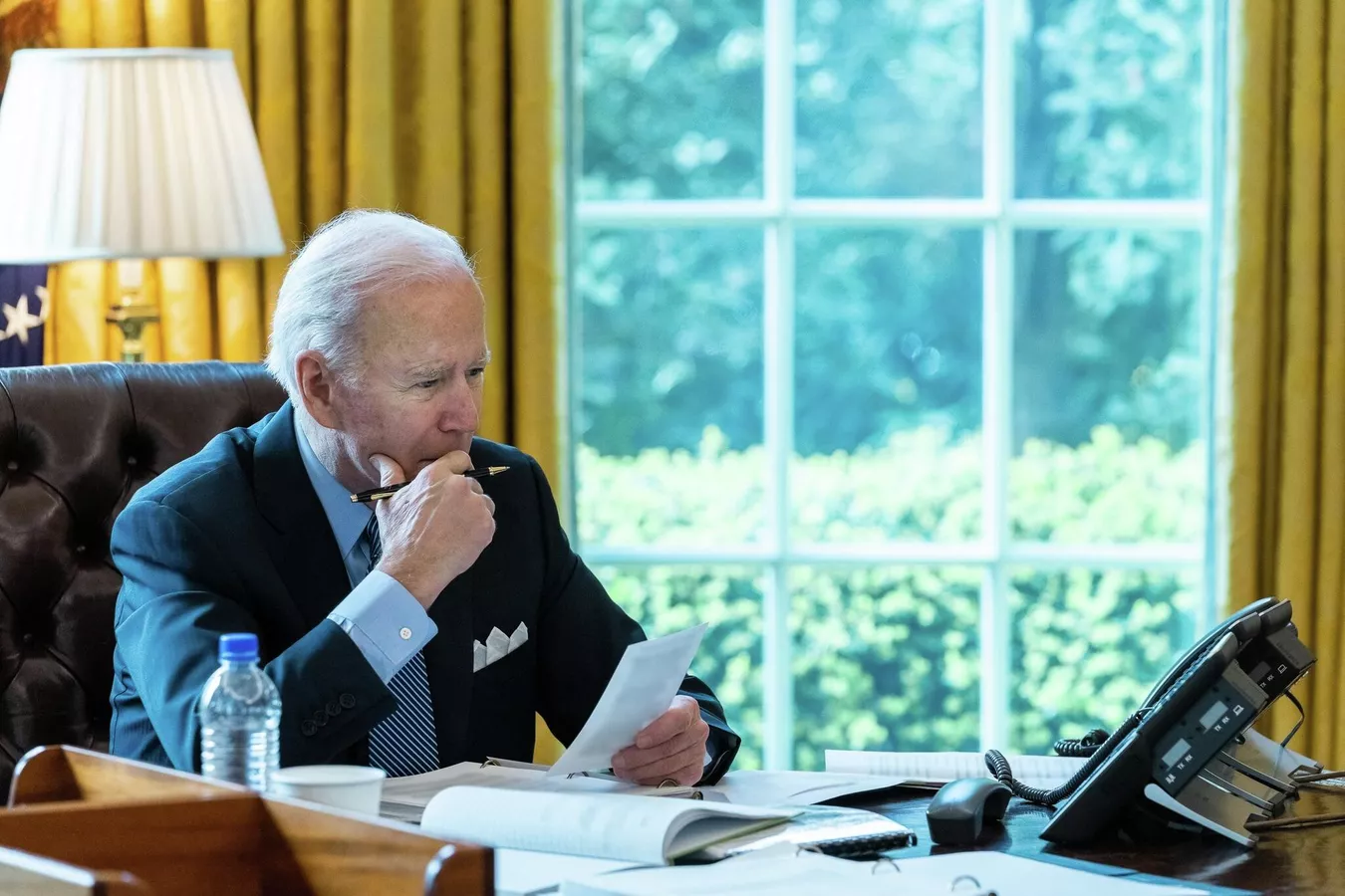 Biden da nuevamente positivo a covid-19