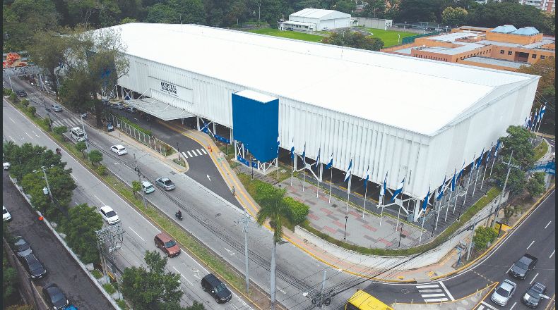 Incertidumbre en el Salvador por no saber donde aplicarse la vacuna del COVID-19
