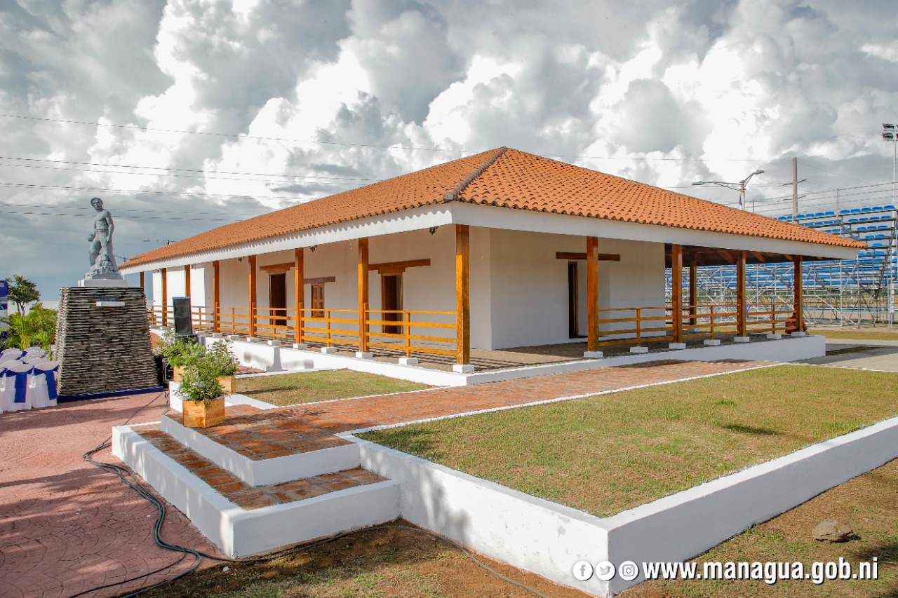 Réplica de la Casa Hacienda San Jacinto lista para recibir turistas en temporada patria
