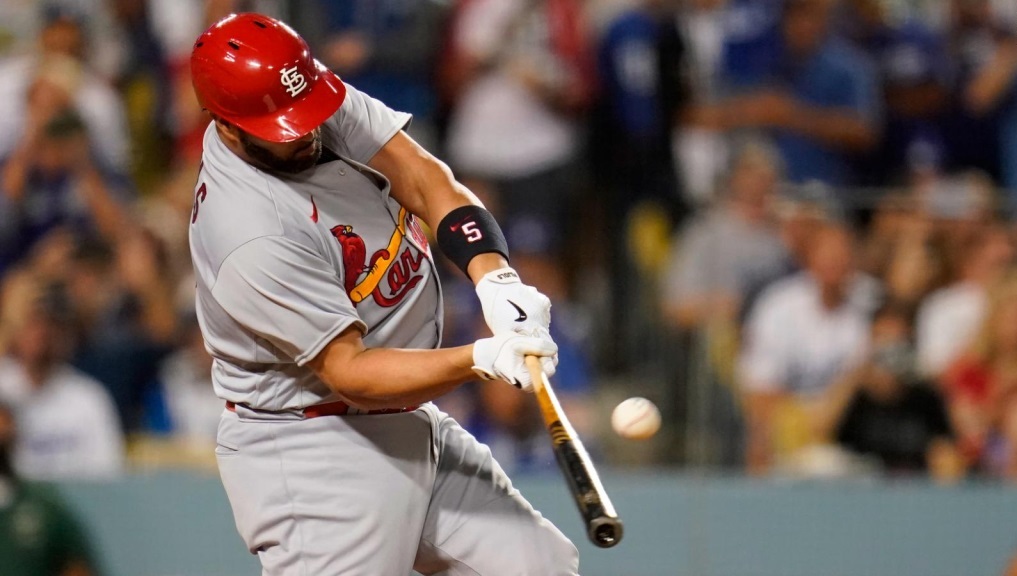 Albert Pujols se une al club de los 700