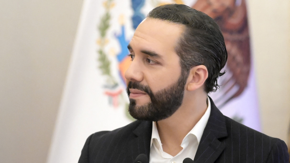 Bukele responde a críticas del Presidente de Chile