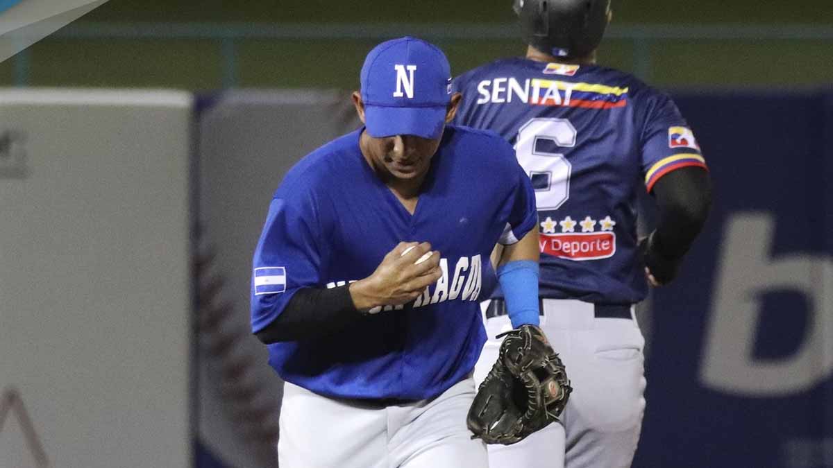 Nicaragua vence a Venezuela en triangular de béisbol
