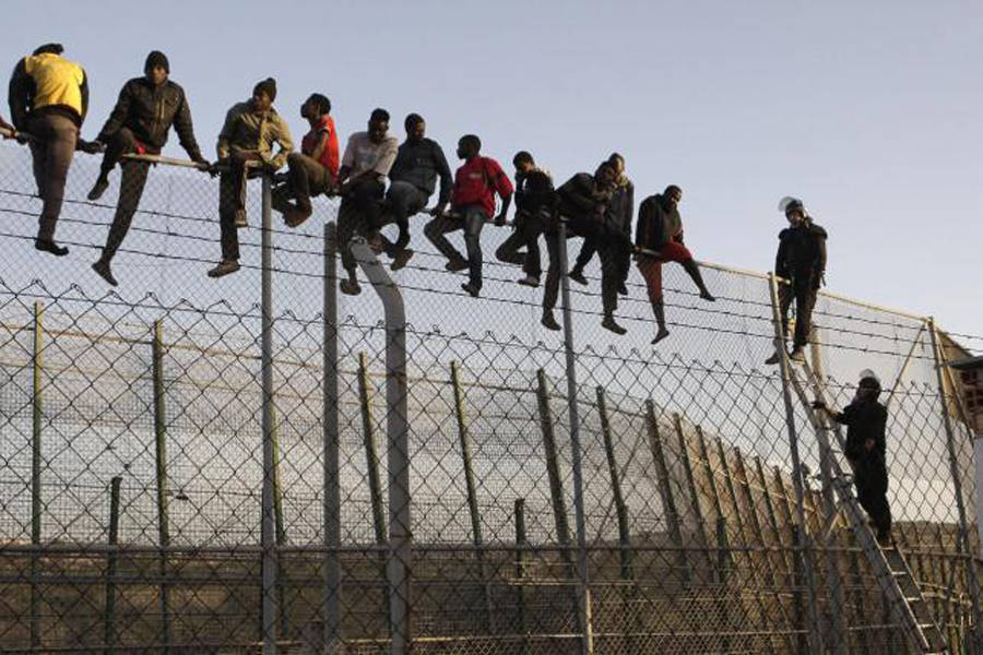 Crece polémica en Florida por malos tratos a migrantes