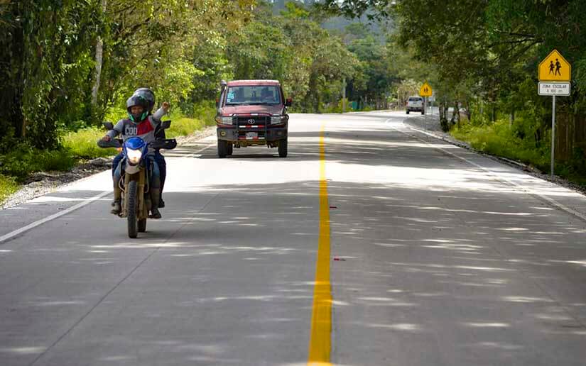 Primer tramo de la carretera rosita – bonaza.