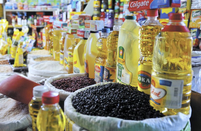 Varían precios en productos de la canasta básica