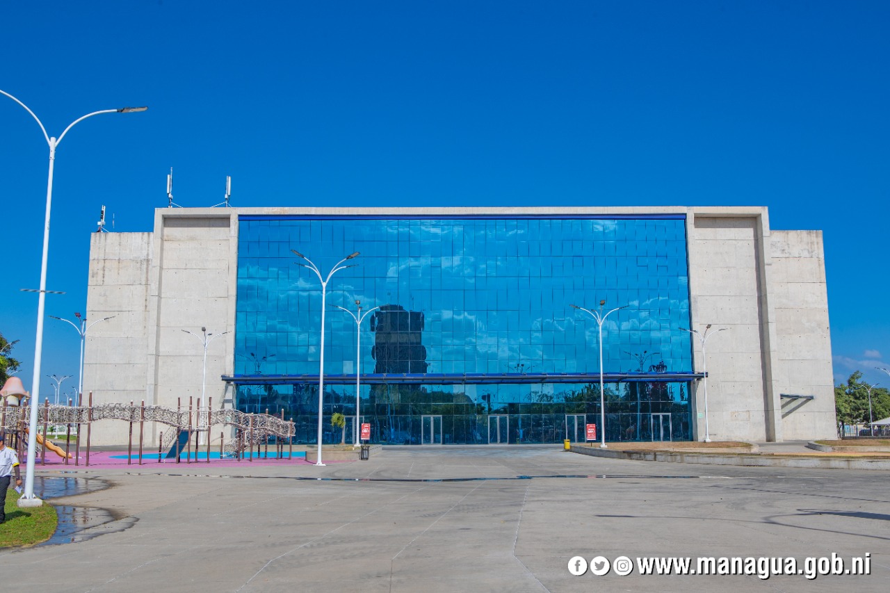 Embellecen instalaciones del Polideportivo Alexis Argüello