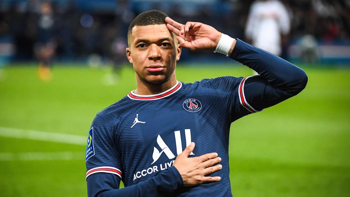 Mbappé marca otro récord en el PSG