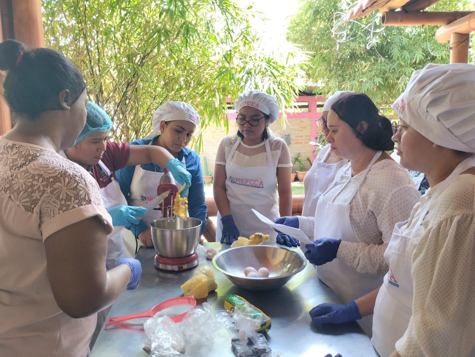 Encuentro Nacional impulsa la Innovación Agroindustrial con Nueces de Macadamia
