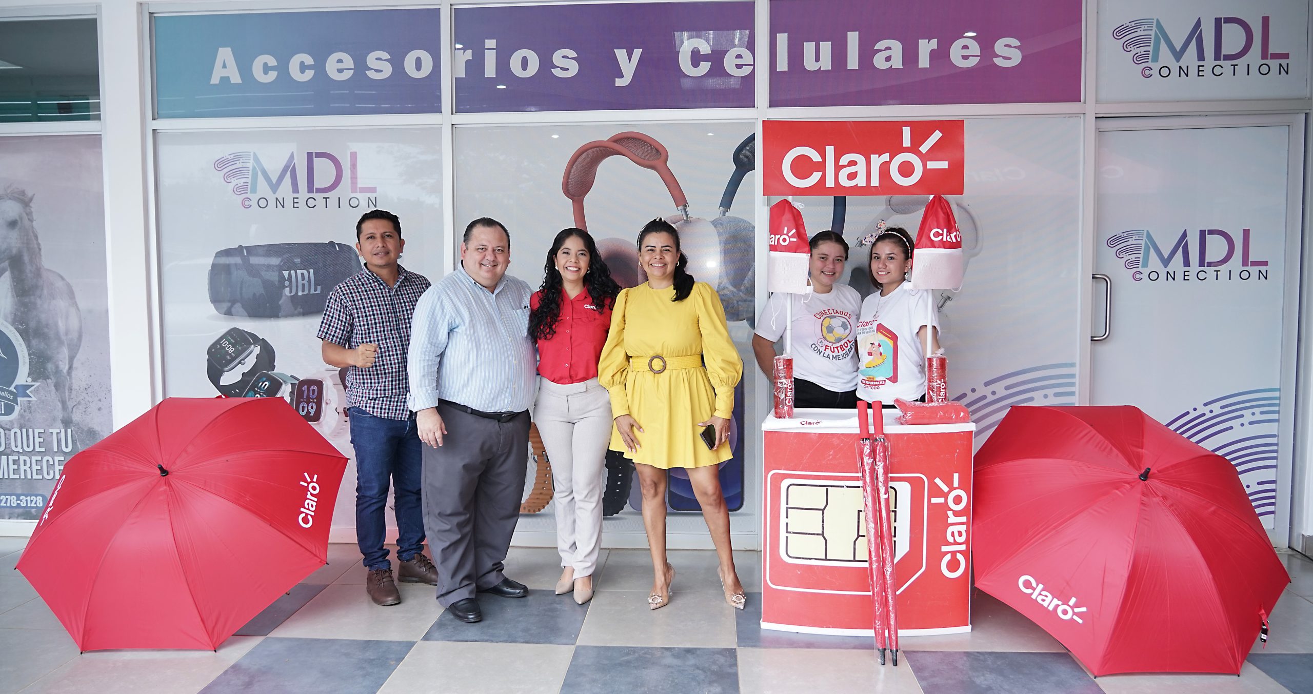 Claro expande su red de atención al cliente