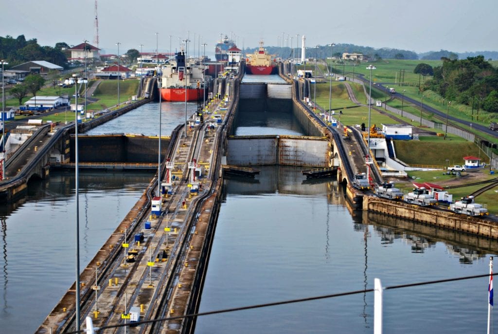 Autoridades panameñas restringen el tráfico de buques por la sequía
