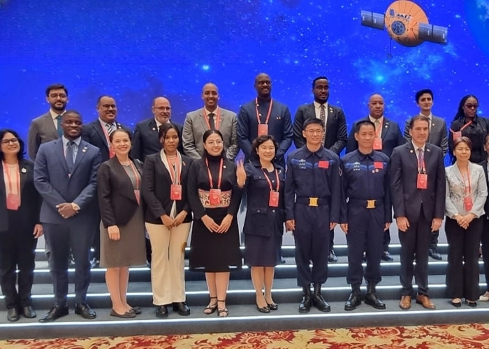 Nicaragua y China firman acuerdos en Cooperación Espacial