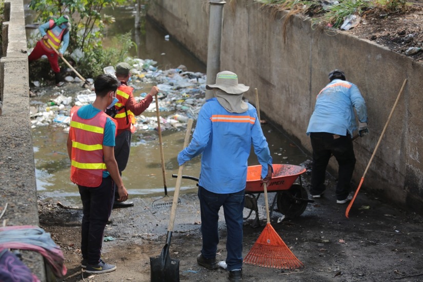 La basura, principal factor de inundaciones en Managua