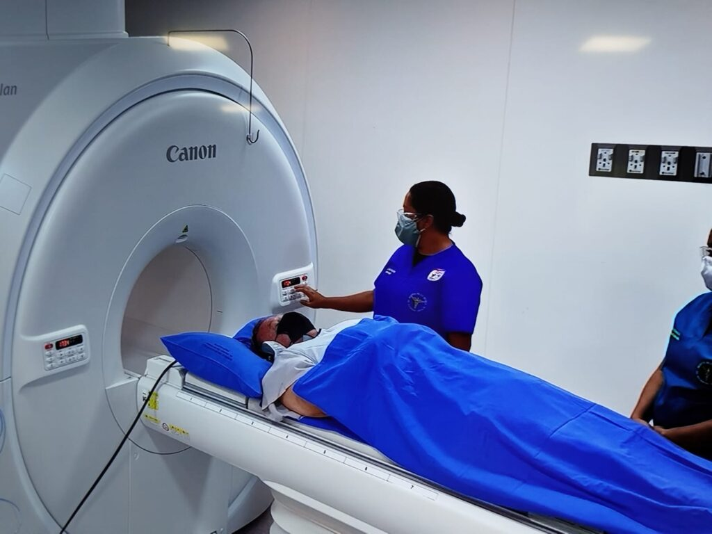 Única en Centroamérica: Hospital Militar Cuenta con Nueva Unidad de Resonancia Magnética