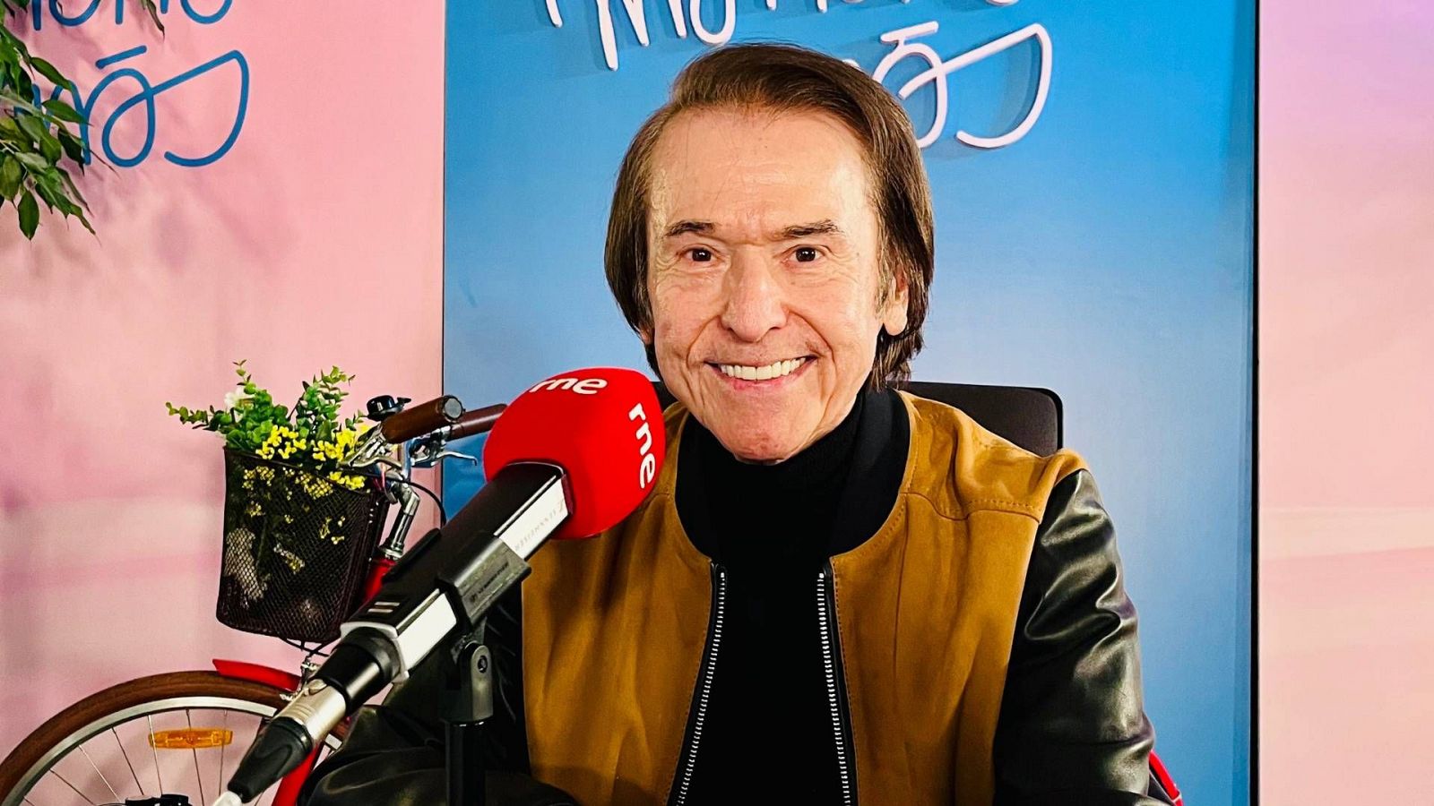 En su cierre de gira, Raphael presenta su nuevo álbum «Ayer, Aún»