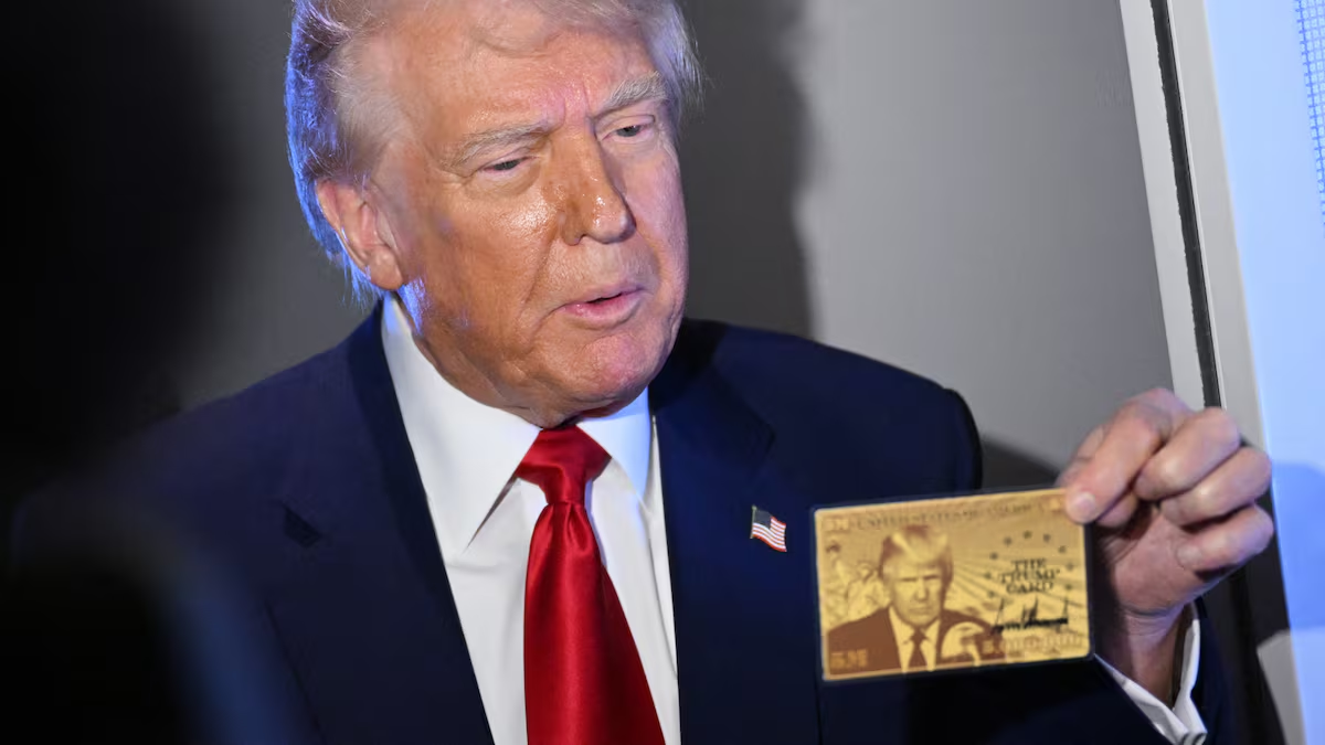 Trump presenta visa de oro por  $5 millones