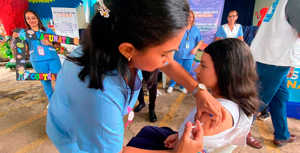Honduras refuerza vacunación contra el dengue