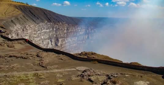 Se reportan un enjambre sísmico en el volcán Masaya