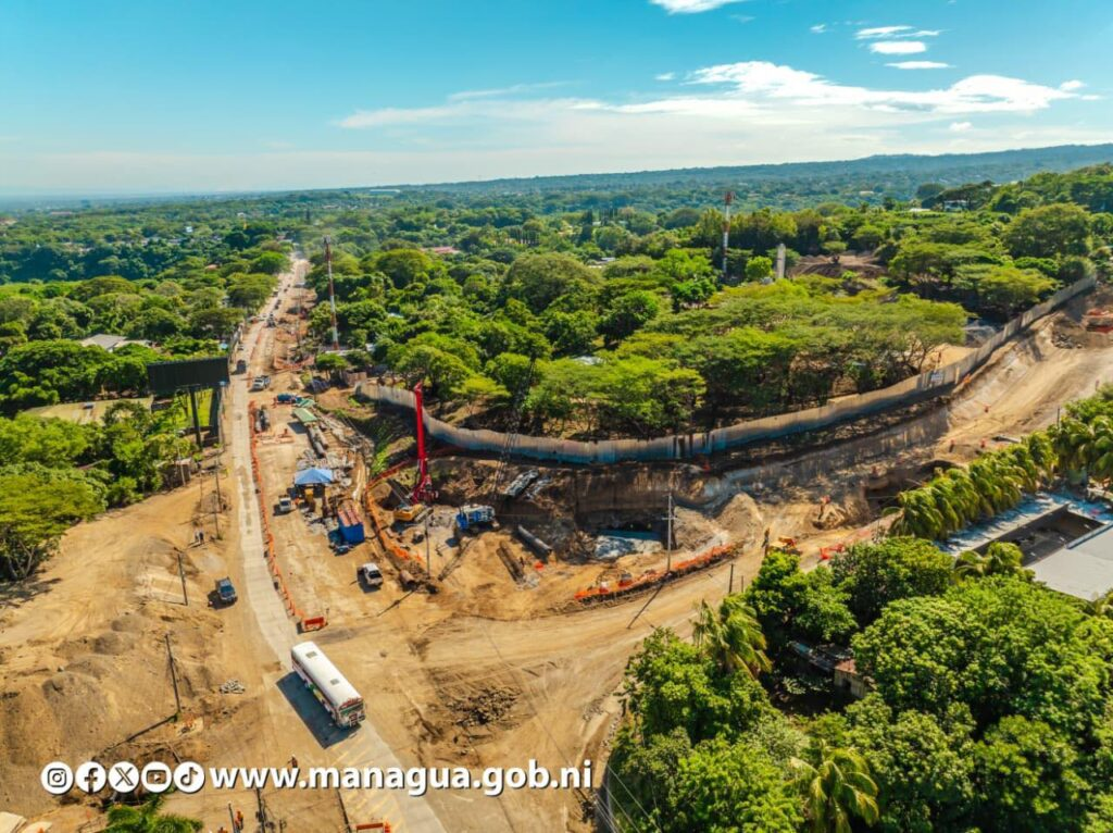 Paso a desnivel en Carretera Vieja a León estará listo en febrero de 2027